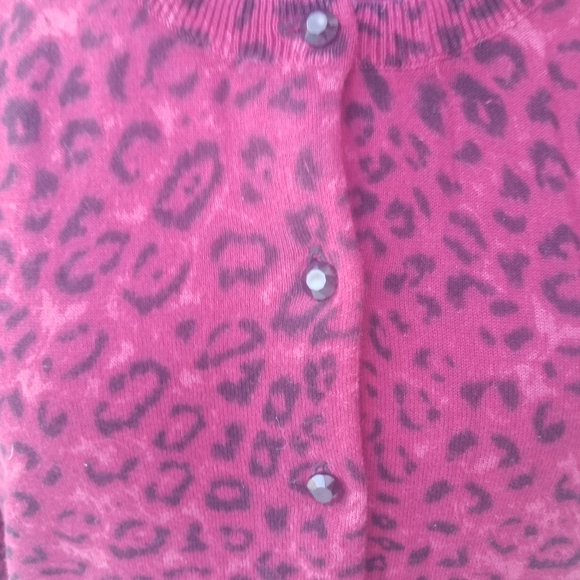 New button down sweater Talbots - Picture 2 of 6